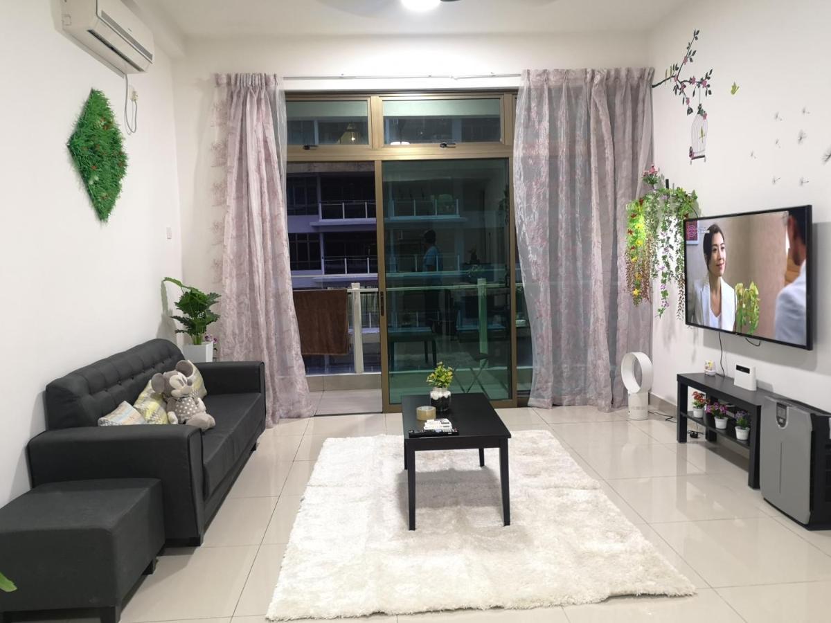 Parc Regency Green Homestay By Easyhomestay Johor Bahru Exterior photo